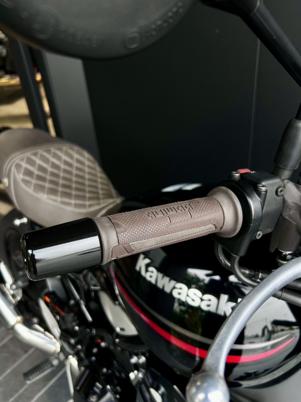 Kawasaki Z900RS｜2024 年｜實跑 6XXX 公里