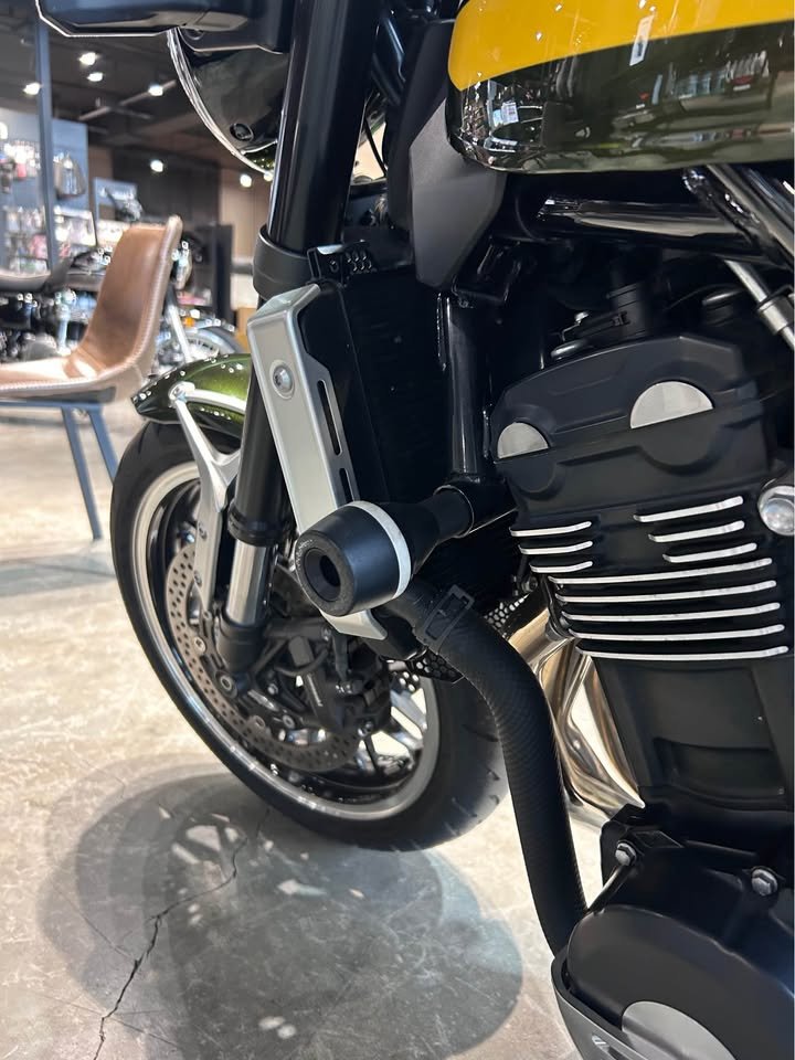 KAWASAKI Z900RS | 2021 | 里程: 37XX KM