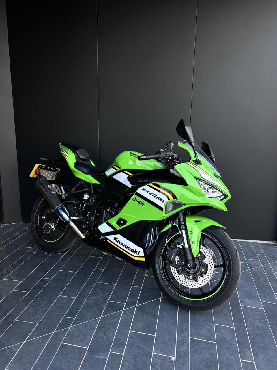 Kawasaki ZX-4RR | 2025 | 里程:5XX KM