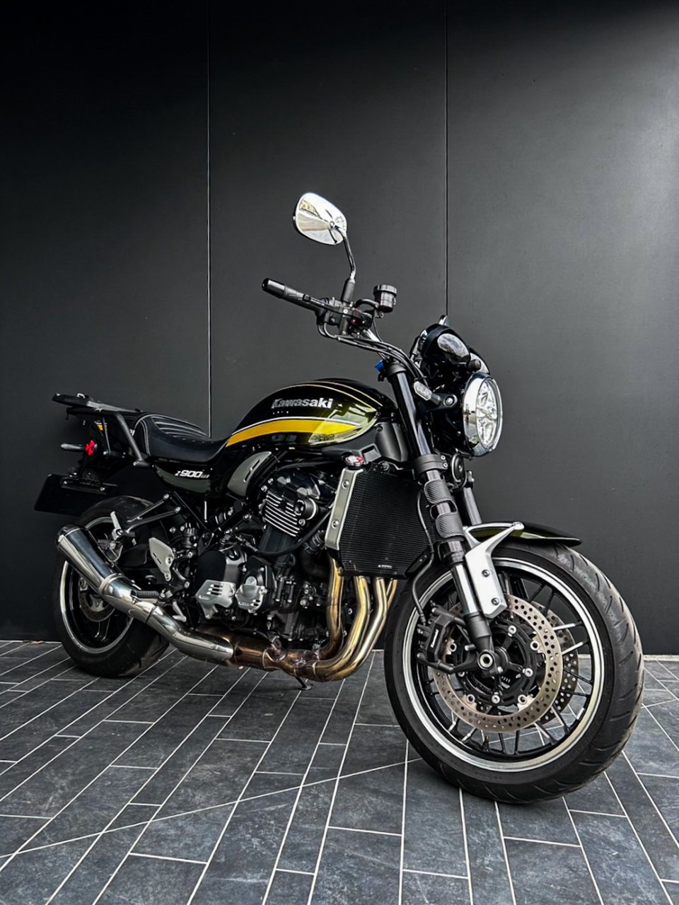 KAWASAKI Z900RS | 2021 | 里程: 37XX KM