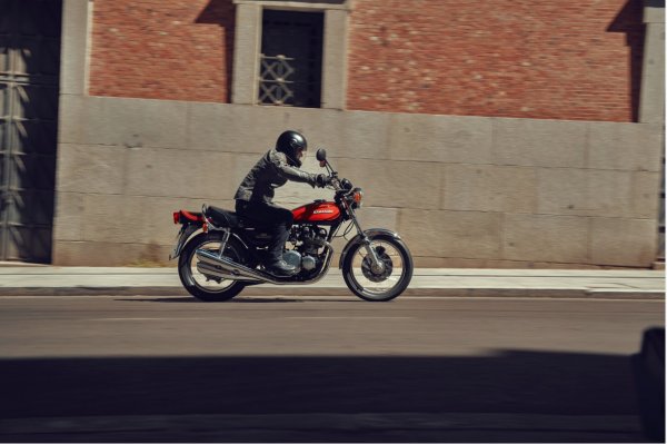 KAWASAKI Z900RS  SE 線上訂車專用連結