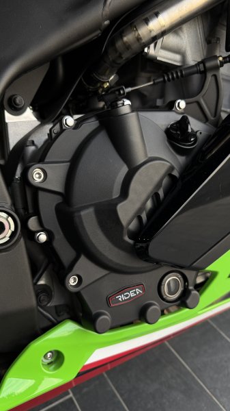 Kawasaki ZX-4RR｜2024 年｜實跑 25XX 公里