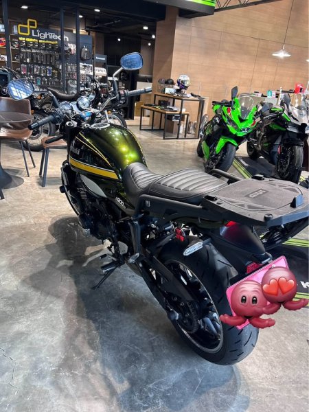 KAWASAKI Z900RS | 2021 | 里程: 37XX KM